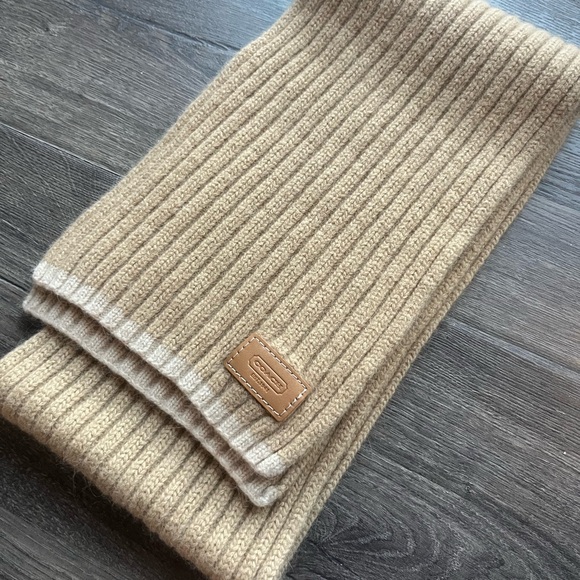 Coach Ribbed Cashmere/Wool Scarf - Picture 2 of 4